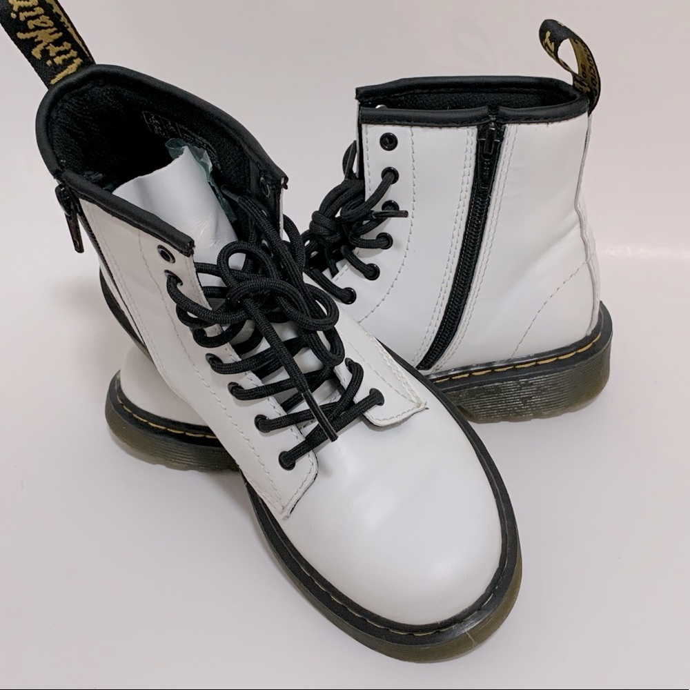 ECU Dr Martens Junior 1460 Leather Lace-Up Boots White Size 3 Y